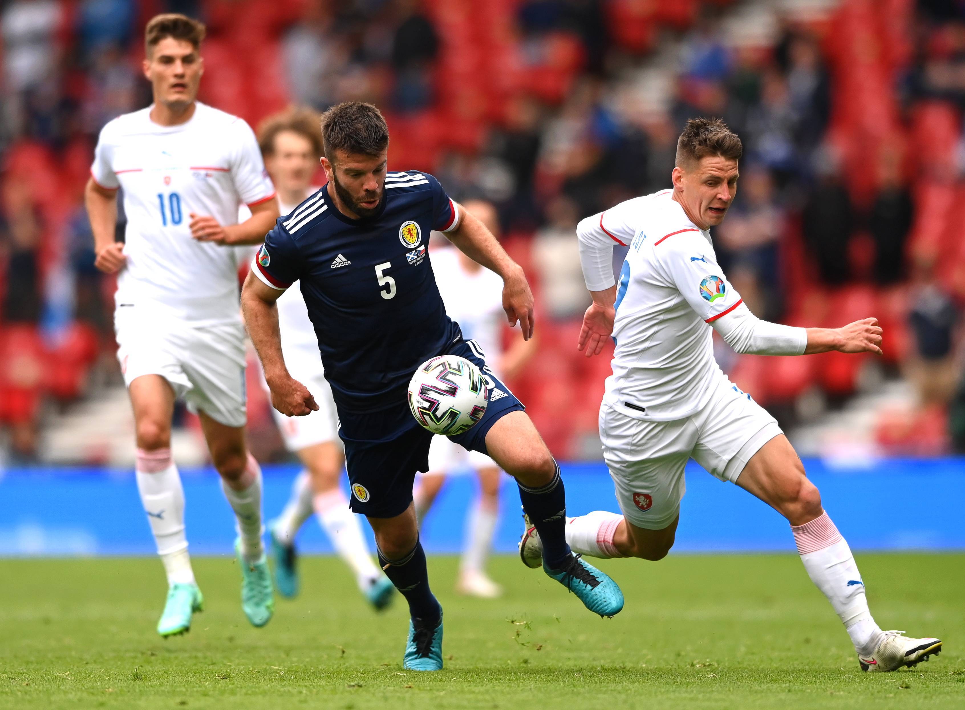 中锋之间的 中锋之间的