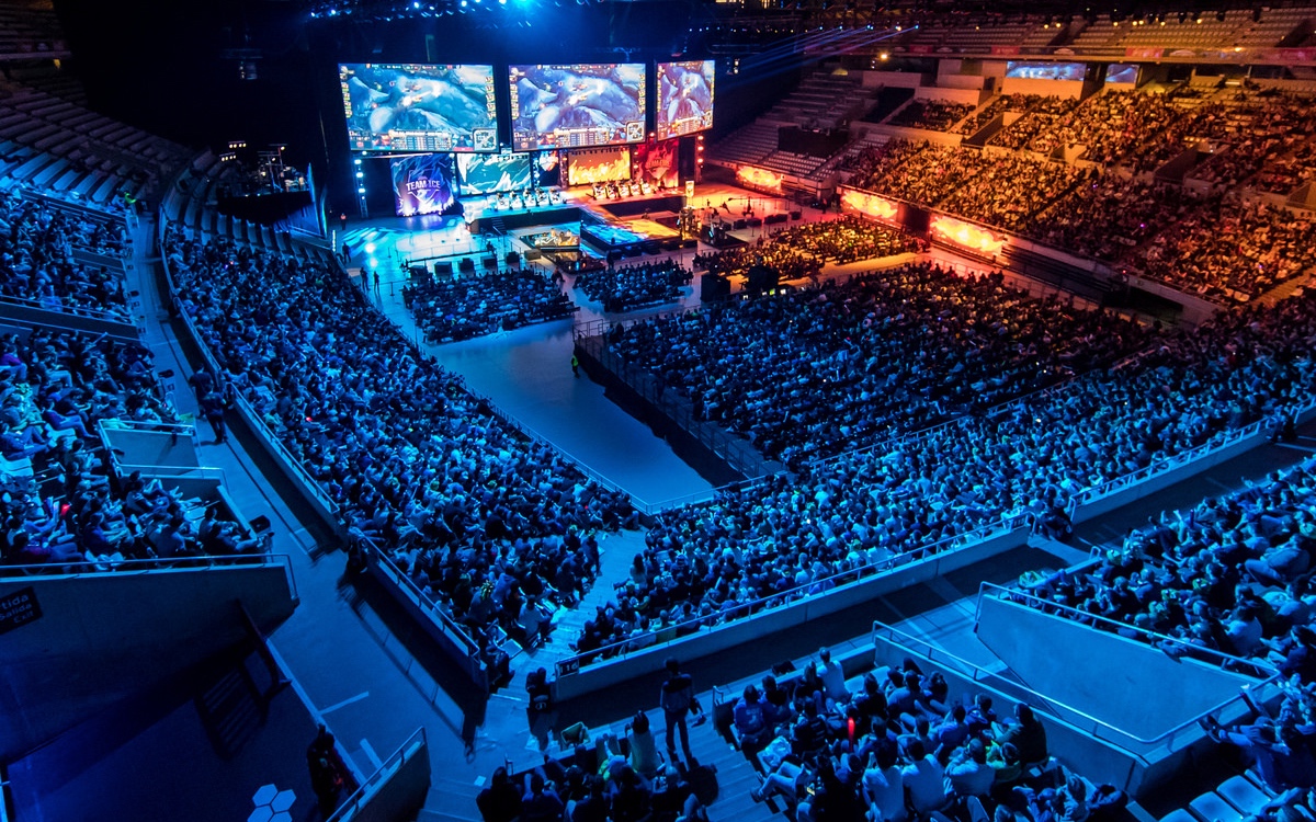 高位逼抢 高位逼抢